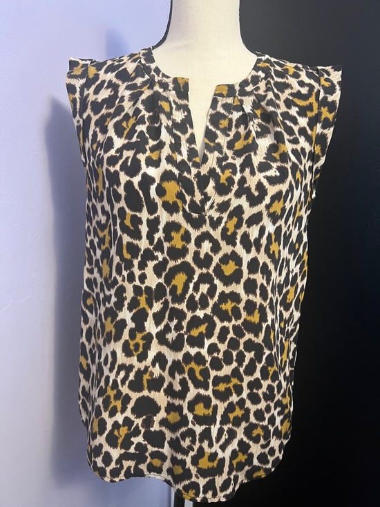 J. Crew Tops - J. Crew 100% Silk Leopard Print Cap Sleeve Blouse